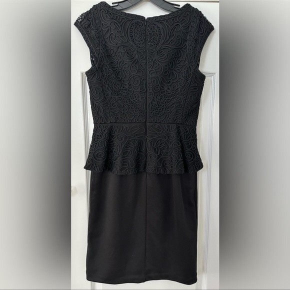Sue Wong Cap Sleeve Bateau Neck Cocktail Dress in Black Sz 4 - Picture 3 of 6